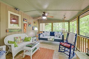 'smallwood' Cute Highlands Home w/ Screened Porch!