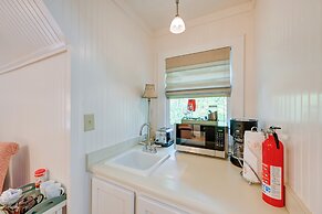 'smallwood' Cute Highlands Home w/ Screened Porch!