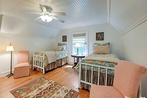 'smallwood' Cute Highlands Home w/ Screened Porch!