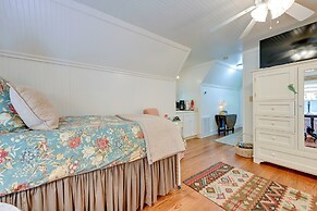 'smallwood' Cute Highlands Home w/ Screened Porch!