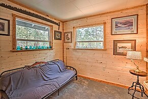 High Lakes Hideaway: La Pine Fishing Cabin!