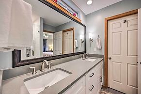 Welcoming Edmonds Vacation Rental w/ Fireplace!