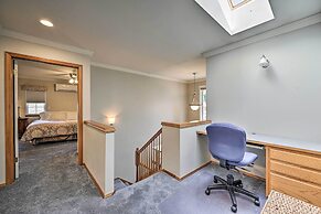 Welcoming Edmonds Vacation Rental w/ Fireplace!