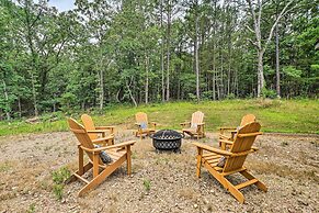 Updated Tuskahoma Cabin w/ Fire Pit & Deck!