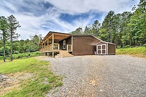 Updated Tuskahoma Cabin w/ Fire Pit & Deck!