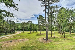 Updated Tuskahoma Cabin w/ Fire Pit & Deck!