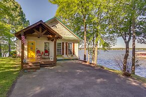 Cross Hill Lake House Rental w/ Panoramic Views