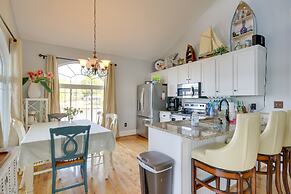 Cross Hill Lake House Rental w/ Panoramic Views