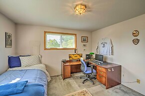 Oak Harbor Hideaway - 5 Mi to Deception Pass!