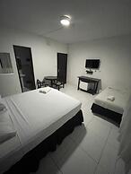 CR Hotel Bueno