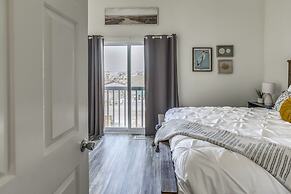 'salt & Light' Oceanfront Condo w/ Pool & Elevator