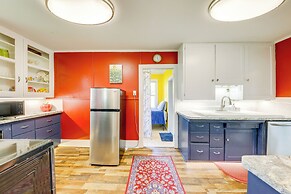 Homey Cottage With Sunroom & Smart TV!