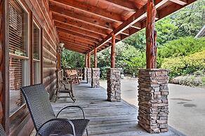 Pigeon Forge Getaway w/ Covered Patio & Hot Tub!