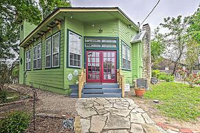 The Lilly House: Historic Glen Rose Home w/ Porch!