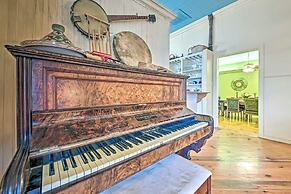 The Lilly House: Historic Glen Rose Home w/ Porch!