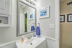 Beaufort Pad w/ Patio: 3 Blocks to Waterfront!