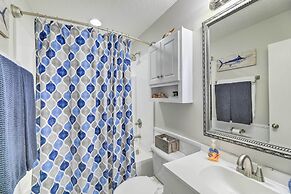 Beaufort Pad w/ Patio: 3 Blocks to Waterfront!