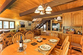 Riverside Winthrop Chalet w/ Hot Tub & 2 Decks!