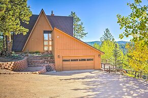 'lazy Bear Lodge' in Florissant w/ Mountain Views!