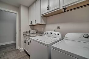 Well-appointed Montgomery Home w/ Fenced Yard