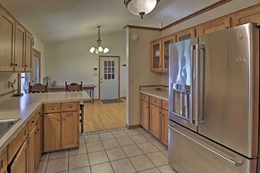 Secluded Marble Falls Family Home w/ Mtn Views!