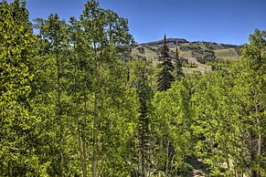 Brian Head Condo w/ Deck & View - Walk to Ski Lift