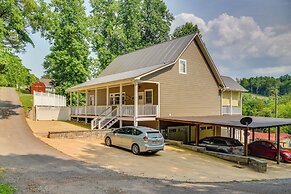 Modern Tims Ford Lake Home w/ Private Dock & Pool!