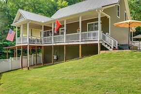 Modern Tims Ford Lake Home w/ Private Dock & Pool!