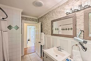 Cute Ellsworth Home w/ Deck, 16 Mi to Acadia!