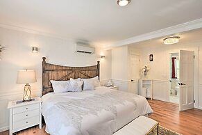 Cute Ellsworth Home w/ Deck, 16 Mi to Acadia!