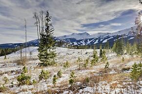 Cozy Mtn Home ~ 2 Mi to Breck Resort & Main St!