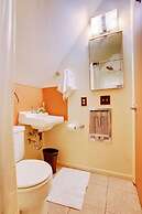 Cozy Mtn Home ~ 2 Mi to Breck Resort & Main St!