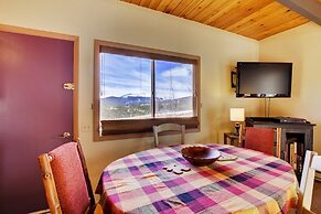 Cozy Mtn Home ~ 2 Mi to Breck Resort & Main St!