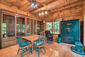 Custom Cabin w/ 12 Acres on Dale Hollow Lake!
