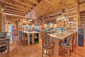 Custom Cabin w/ 12 Acres on Dale Hollow Lake!