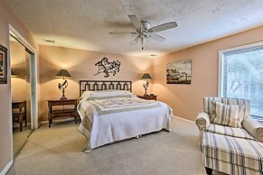 Resort Pool & Golf: Palmetto Dunes Beach Villa