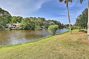 Resort Pool & Golf: Palmetto Dunes Beach Villa