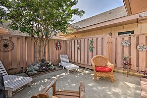 Resort Pool & Golf: Palmetto Dunes Beach Villa