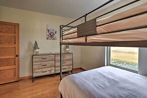 Secluded Cabin w/ Hot Tub, Game Room & Views!