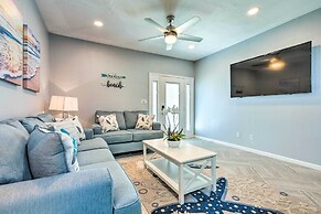 Charming Coastal Getaway, Near Beach & Pier!