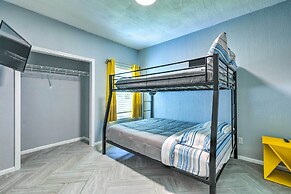 Charming Coastal Getaway, Near Beach & Pier!