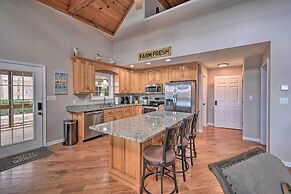 Lakefront Retreat w/ Views, Near Mammoth Cave!