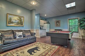 Furnished Deck & Grill: Rustic Pigeon Forge Cabin