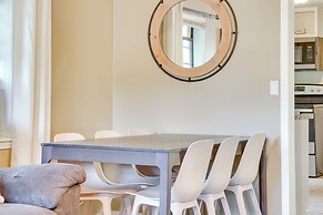 Half-mi to Marina: Pet-friendly Disney Home