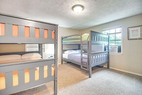 Half-mi to Marina: Pet-friendly Disney Home