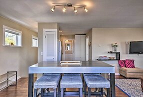 Waterfront Condo on Pier in Downtown Astoria!