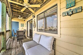 Bright and Breezy Condo, 2 Mi to Whitecap Beach!