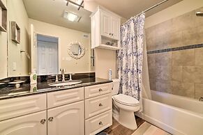 Bright and Breezy Condo, 2 Mi to Whitecap Beach!