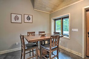 Modern Arcadia Farmhouse on 80 Acres w/ Fire Pit!