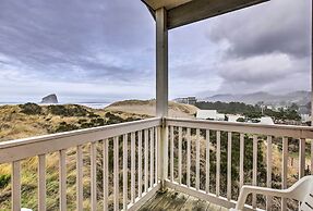 Coastal Oregon Home - Pacific Views, Walk to Beach